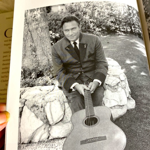 THE SOUND OF MUSIC STORY by TOM SANTOPIETRO Hardback EUC BOOK - Picture 11 of 12